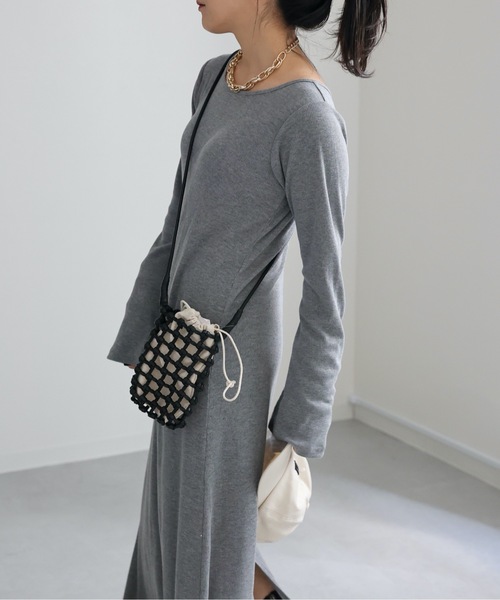 ap retro(アプレトロ)の「フレアスリーブリブワンピース(ワンピース・レディース・ブラック/杢グレー/ブラウン・FREE)」の22枚目の写真