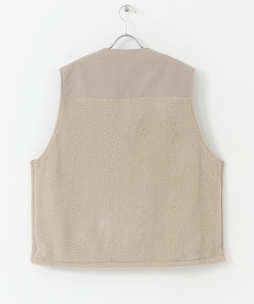 Uiscel(ユイセル)の「Uiscel フリースオーバーベスト(ベスト・メンズ・ブラック/ライトベージュ・LARGE/MEDIUM)」の5枚目の写真