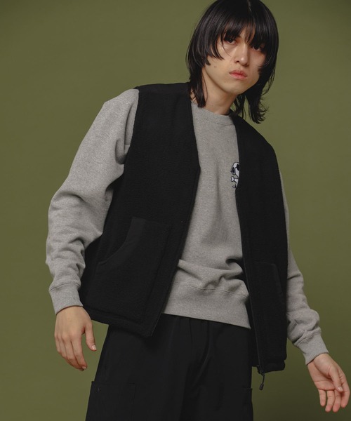 Uiscel(ユイセル)の「Uiscel フリースオーバーベスト(ベスト・メンズ・ブラック/ライトベージュ・LARGE/MEDIUM)」の17枚目の写真