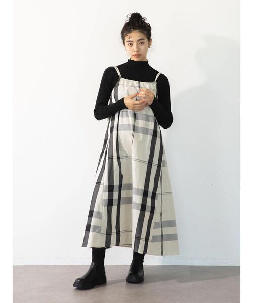 koe(コエ)の「やわもちランダムリブハイネックプルオーバー(ニット/セーター・レディース・ワインレッド/ブラック/ブルー/レッド/マスタード/オフホワイト/グリーン系その他3/サーモンピンク・FREE)」の18枚目の写真