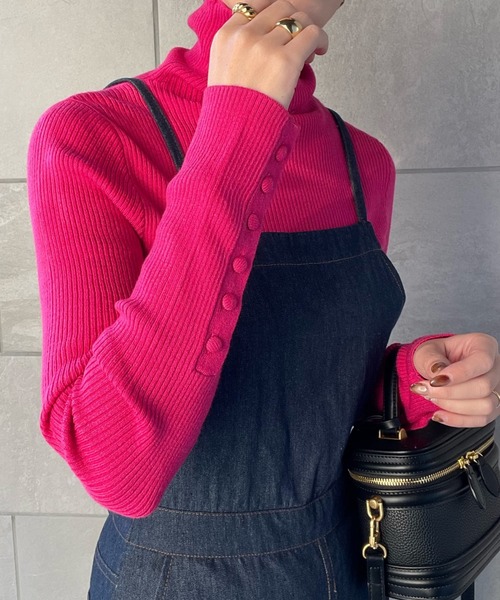 y/m by misato（イムバイミサト）の「袖ボタンハイネックニットトップス（ニット/セーター・レディース・ブラック系その他2/ブラック/ブルー/ピンク/アイボリー・FREE）」の19枚目の写真