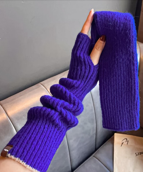 Felt-Maglietta（フェルトマリエッタ）の「バイカラーリブアームウォーマー（アームカバー・レディース・ブルー/グレー/ネイビー/グリーン/ホワイト/キャメル/ブラック・FREE）」の6枚目の写真