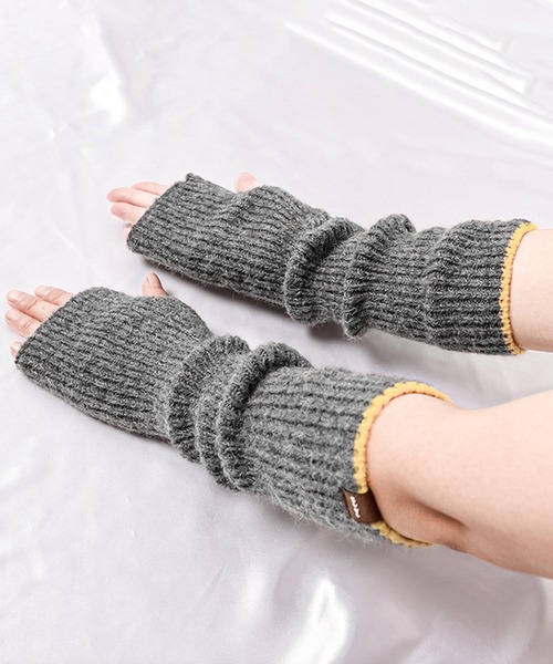 Felt-Maglietta（フェルトマリエッタ）の「バイカラーリブアームウォーマー（アームカバー・レディース・ブルー/グレー/ネイビー/グリーン/ホワイト/キャメル/ブラック・FREE）」の13枚目の写真