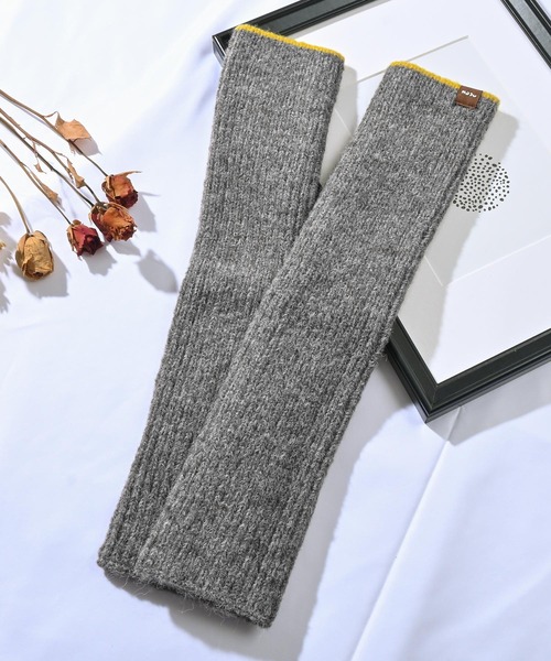 Felt-Maglietta（フェルトマリエッタ）の「バイカラーリブアームウォーマー（アームカバー・レディース・ブルー/グレー/ネイビー/グリーン/ホワイト/キャメル/ブラック・FREE）」の9枚目の写真