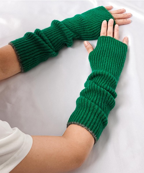 Felt-Maglietta（フェルトマリエッタ）の「バイカラーリブアームウォーマー（アームカバー・レディース・ブルー/グレー/ネイビー/グリーン/ホワイト/キャメル/ブラック・FREE）」の14枚目の写真