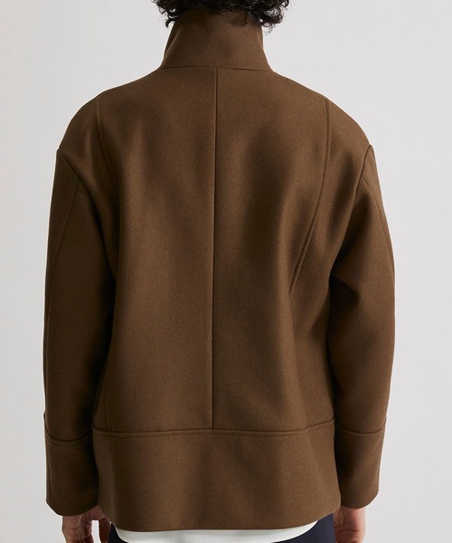 UNITED TOKYO(ユナイテッドトウキョウ)の「スーパー110Sダブルメルトンスタンドブルゾン(ブルゾン・メンズ・グレイッシュベージュ/ネイビー・1/2)」の6枚目の写真