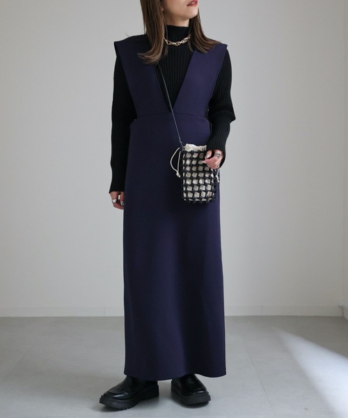 ap retro（アプレトロ）の「ワイドサスジャンパースカート（ジャンパースカート・レディース・グレイッシュブルー/アイボリー/ブラック/ネイビー・FREE）」の16枚目の写真