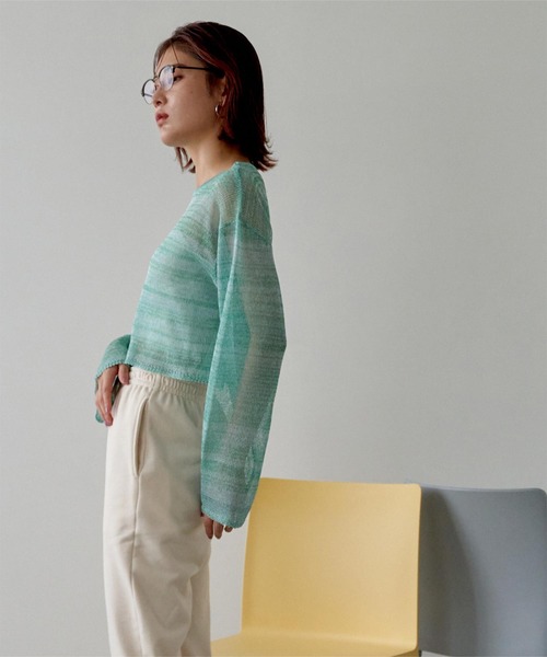 miette(ミエット)の「グラデーションシアーショートニット(ニット/セーター・レディース・パープル/オレンジ/グリーン・FREE)」の18枚目の写真