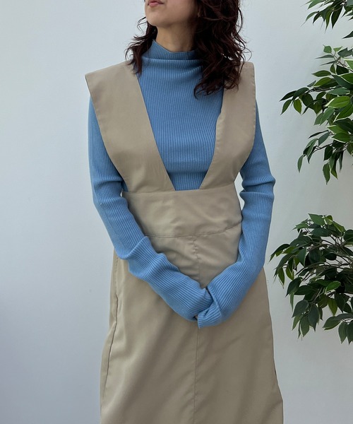 y/m by misato（イムバイミサト）の「シャークスキンジャンパースカート（スカート・レディース・キャメル/ブラック・FREE）」の10枚目の写真