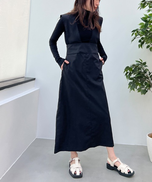 y/m by misato（イムバイミサト）の「シャークスキンジャンパースカート（スカート・レディース・キャメル/ブラック・FREE）」の21枚目の写真