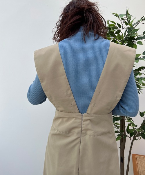 y/m by misato（イムバイミサト）の「シャークスキンジャンパースカート（スカート・レディース・キャメル/ブラック・FREE）」の22枚目の写真