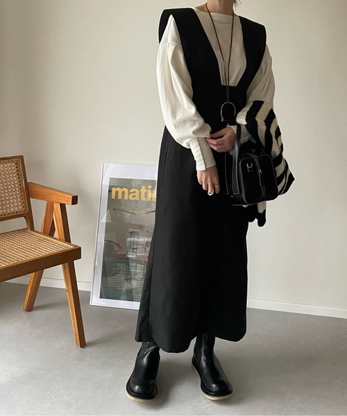 y/m by misato（イムバイミサト）の「シャークスキンジャンパースカート（スカート・レディース・キャメル/ブラック・FREE）」の3枚目の写真