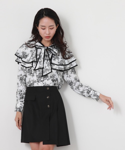 Cheek（チーク）の「【サイズ展開あり】サイドプリーツミニスカート（スカート・レディース・ベージュ/ブラック/チャコールグレー・SMALL/MEDIUM）」の15枚目の写真