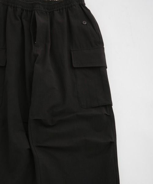 NANO universe（ナノユニバース）の「LB.03/クールタッチリネンイージーカーゴパンツ（カーゴパンツ・メンズ・アイボリー/ブラック・L/S/M）」の3枚目の写真
