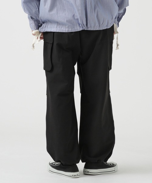 NANO universe（ナノユニバース）の「LB.03/クールタッチリネンイージーカーゴパンツ（カーゴパンツ・メンズ・アイボリー/ブラック・L/S/M）」の14枚目の写真