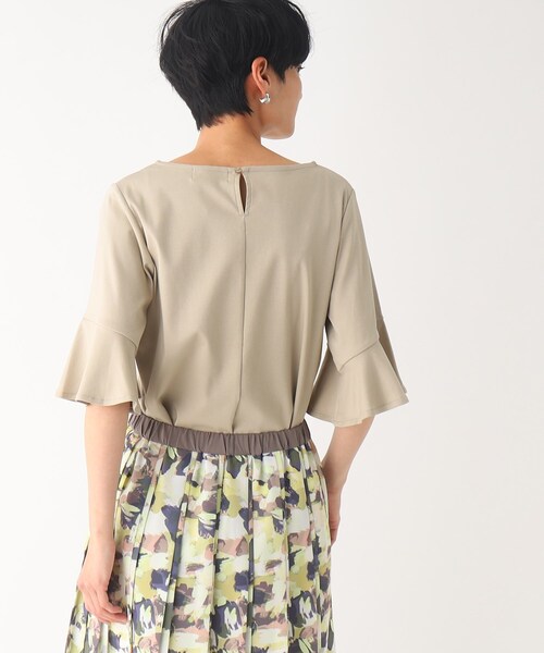 OPAQUE.CLIP（オペークドットクリップ）の「◆シルク調スーピマコットン フレアスリーブカットソー【洗濯機洗い可】（Tシャツ/カットソー・レディース・ブラウン系その他5/ホワイト系/ライトブルー/サンドベージュ/ブラック・40/38/42/36）」の18枚目の写真