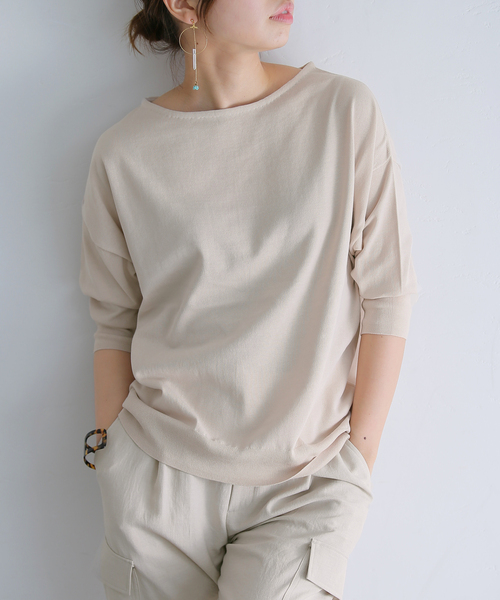 La TOTALITE（ラトータリテ）の「ボートネックバックスリットプルオーバー（ニット/セーター・レディース・ブルー/ホワイト/ネイビー/ベージュ・FREE）」の3枚目の写真