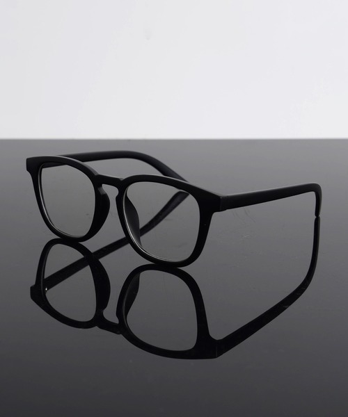 Revo.(レボ)の「<UNITED> BOSLLINGTON COLOR LENS SUNGLASSESE / "ユナイテッド" ボスリントン型 サングラス カラーレンズ クリアフレーム UVカット(サングラス・レディース・ライトブラウン/ライトグリーン/スモークグレー/ブラウン/クリア/ライトブルー/ブラック/ライトグレー/グレー系その他/ブラック系その他/クリアブラウン/モカ/スモーク/ライトベージュ/ブルー系その他/グリーン系その他/グレー・FREE)」の2枚目の写真