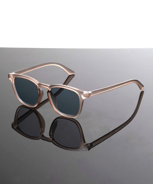 Revo.(レボ)の「<UNITED> BOSLLINGTON COLOR LENS SUNGLASSESE / "ユナイテッド" ボスリントン型 サングラス カラーレンズ クリアフレーム UVカット(サングラス・レディース・ライトブラウン/ライトグリーン/スモークグレー/ブラウン/クリア/ライトブルー/ブラック/ライトグレー/グレー系その他/ブラック系その他/クリアブラウン/モカ/スモーク/ライトベージュ/ブルー系その他/グリーン系その他/グレー・FREE)」の12枚目の写真