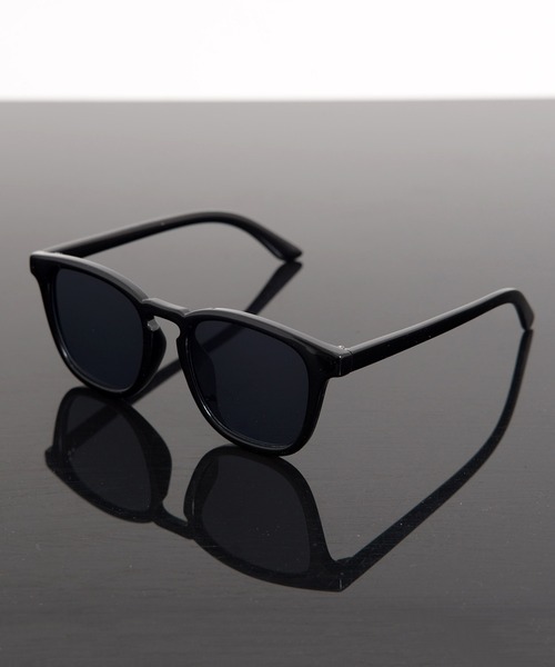 Revo.(レボ)の「<UNITED> BOSLLINGTON COLOR LENS SUNGLASSESE / "ユナイテッド" ボスリントン型 サングラス カラーレンズ クリアフレーム UVカット(サングラス・レディース・ライトブラウン/ライトグリーン/スモークグレー/ブラウン/クリア/ライトブルー/ブラック/ライトグレー/グレー系その他/ブラック系その他/クリアブラウン/モカ/スモーク/ライトベージュ/ブルー系その他/グリーン系その他/グレー・FREE)」の17枚目の写真