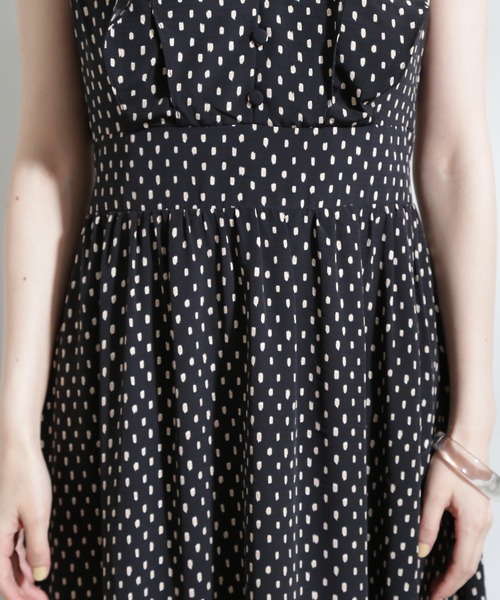 N.（N. Natural Beauty Basic）（エヌエヌナチュラルビューティーベーシック）の「【S Size Line】◆ラッフルショルダープリントワンピース（ワンピース・レディース・オフホワイト/ブラック・SMALL/MEDIUM）」の21枚目の写真