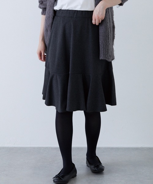 LAVEANGE（ラビアンジェ）の「ウールライクカットフレアスカート（スカート・レディース・ブラック/チャコールグレー/ベージュ・L/LL/M/3L/4L）」の22枚目の写真