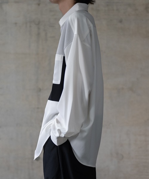JOHN'S CLOSET（ジョンズクローゼット）の「【a】ナチュラルストレッチ 異素材切替 ルーズサイズ 長袖シャツ（シャツ/ブラウス・メンズ・ブラック/ホワイト/グレイッシュベージュ/ブルー/ブラック系その他/ライトグレー/ホワイト系その他・LARGE/MEDIUM/X-LARGE）」の11枚目の写真