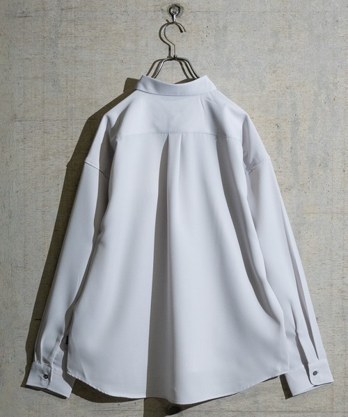 JOHN'S CLOSET（ジョンズクローゼット）の「【a】ナチュラルストレッチ 異素材切替 ルーズサイズ 長袖シャツ（シャツ/ブラウス・メンズ・ブラック/ホワイト/グレイッシュベージュ/ブルー/ブラック系その他/ライトグレー/ホワイト系その他・LARGE/MEDIUM/X-LARGE）」の9枚目の写真