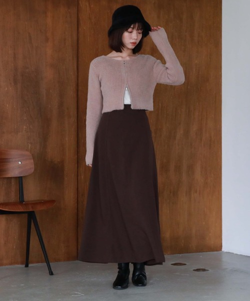 archives（アルシーヴ）の「フェザーＷジップリブニット（カーディガン/ボレロ・レディース・グリーン/アイボリー/ブラック/ブルーグレー/ピンクベージュ・MEDIUM）」の17枚目の写真