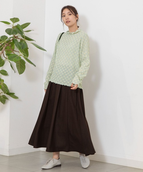 POU DOU DOU(プードゥドゥ)の「花柄ストレッチレースタートルトップス(Tシャツ/カットソー・レディース・オフホワイト/ライトブルー/イエロー/ブラック・3)」の8枚目の写真