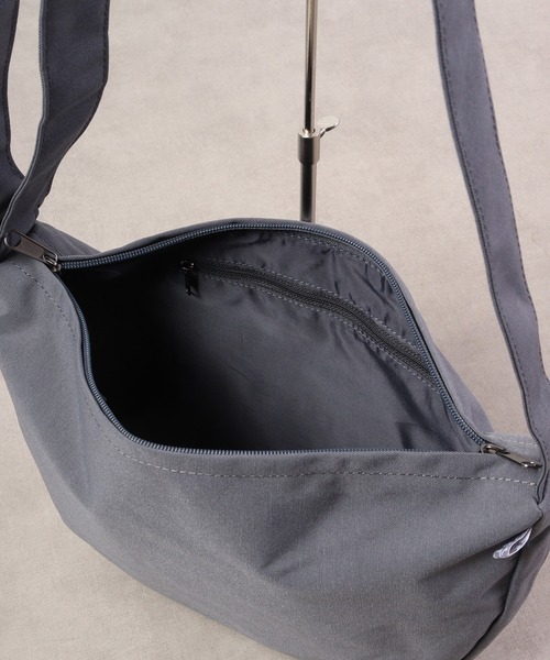 propellerheads（プロペラヘッズ）の「propellerheads ポリエステルホーボーミニショルダー（ショルダーバッグ・メンズ・ベージュ/ブルー/ブラック/グリーン/グレー・FREE）」の10枚目の写真