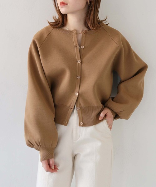 HER CLOSET（ハークローゼット）の「【shemoshelly】WEB限定ダンボールニットラグランカーディガン（カーディガン/ボレロ・レディース・ライトパープル/オフホワイト/ライトグリーン/ブラック/モカ・M）」の3枚目の写真