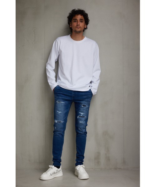 AZUL by moussy(アズールバイマウジー)の「スムースタッチベーシックロングTシャツ(Tシャツ/カットソー・メンズ・ブラック/ホワイト・MEDIUM/LARGE)」の20枚目の写真