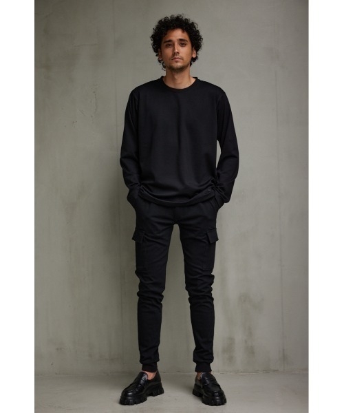 AZUL by moussy(アズールバイマウジー)の「スムースタッチベーシックロングTシャツ(Tシャツ/カットソー・メンズ・ブラック/ホワイト・MEDIUM/LARGE)」の11枚目の写真