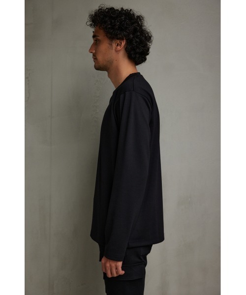 AZUL by moussy(アズールバイマウジー)の「スムースタッチベーシックロングTシャツ(Tシャツ/カットソー・メンズ・ブラック/ホワイト・MEDIUM/LARGE)」の13枚目の写真