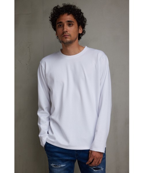 AZUL by moussy(アズールバイマウジー)の「スムースタッチベーシックロングTシャツ(Tシャツ/カットソー・メンズ・ブラック/ホワイト・MEDIUM/LARGE)」の18枚目の写真