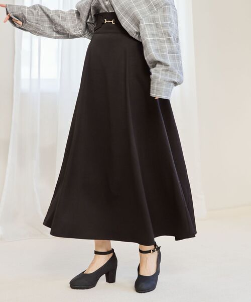 MAJESTIC LEGON（マジェスティックレゴン）の「フロントビットフレアスカート（スカート・レディース・ベージュ系その他2/ピンク/ブラック系その他/グレー系その他/ブラック・SMALL/MEDIUM）」の8枚目の写真