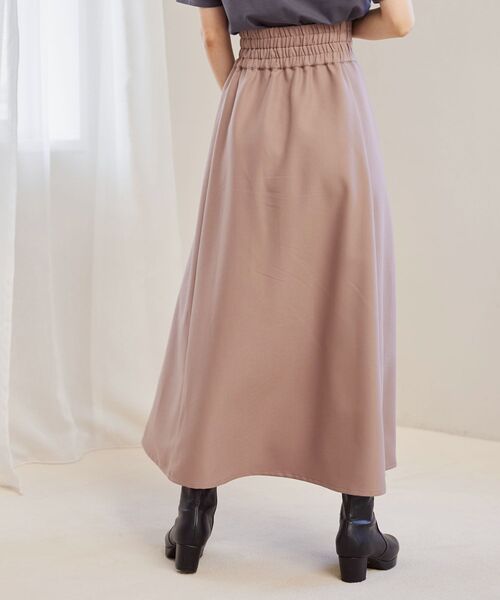 MAJESTIC LEGON（マジェスティックレゴン）の「フロントビットフレアスカート（スカート・レディース・ベージュ系その他2/ピンク/ブラック系その他/グレー系その他/ブラック・SMALL/MEDIUM）」の17枚目の写真