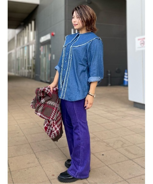 BACK NUMBER(バックナンバー)の「【BACK NUMBER】デニムビッグ衿長袖ブラウス(シャツ/ブラウス・レディース・ダークインディゴブルー・M/L)」の4枚目の写真