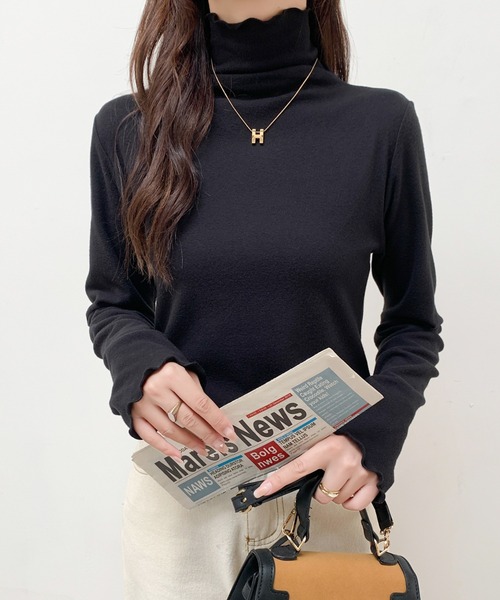 ECLIN(エクラン)の「メロウタートルネックインナーカットソー(Tシャツ/カットソー・レディース・モカ/ベージュ/ブラック/ホワイト・M/XL/L)」の6枚目の写真