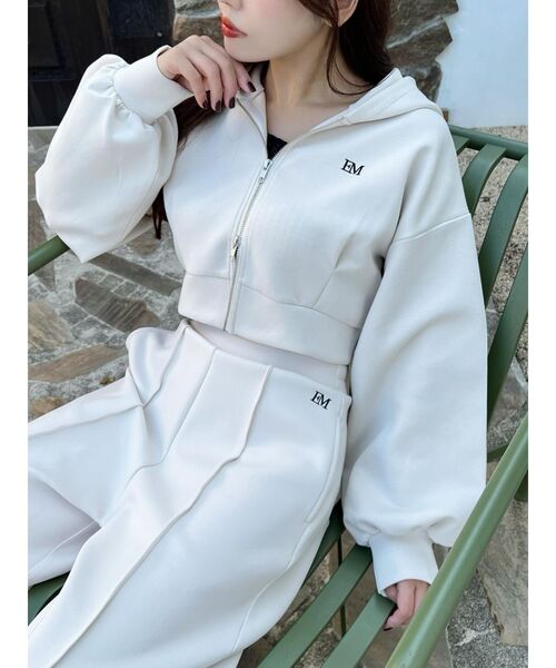 EATME（イートミー）の「センタープレスワイドパンツ（セットアップ可能）（その他パンツ・レディース・ブラック/アイボリー/ブルー・FREE）」の6枚目の写真