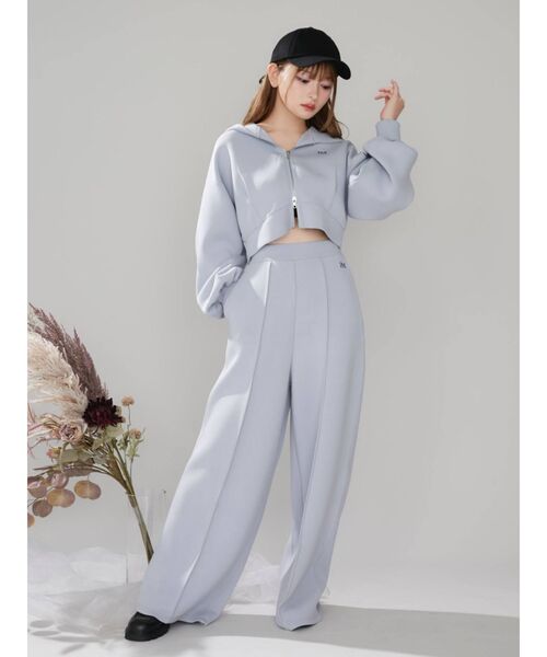 EATME（イートミー）の「センタープレスワイドパンツ（セットアップ可能）（その他パンツ・レディース・ブラック/アイボリー/ブルー・FREE）」の17枚目の写真