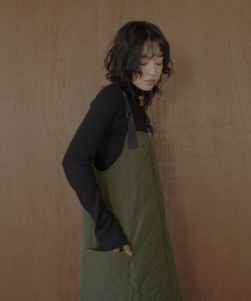 hellam（へラム）の「ハーフZIPキルティングサロペット（サロペット/オーバーオール・レディース・チャコール/カーキ/ブラック・FREE）」の18枚目の写真