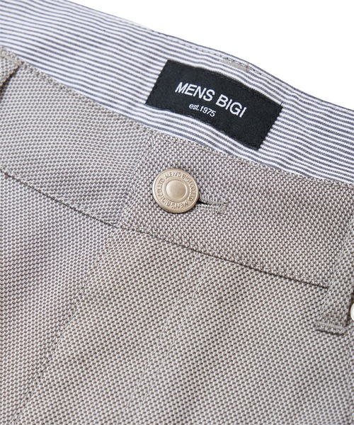 MEN'S BIGI(メンズビギ)の「COOLMAXドビーストレッチクロップドパンツ(その他パンツ・メンズ・ベージュ/カーキ/ブルー/グレー・04/03/02/01)」の10枚目の写真