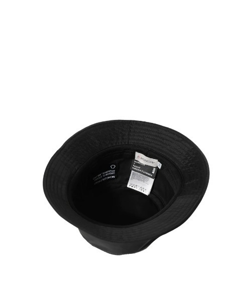MONCLER(モンクレール)の「BUCKET HAT(ニットキャップ/ビーニー・メンズ・ブラック・L)」の3枚目の写真