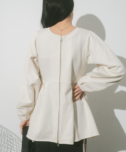 VANNIE U（ヴァニーユー）の「ダブルジップペプラムスウェット（スウェット・レディース・アイボリー/ブラック・FREE）」の18枚目の写真