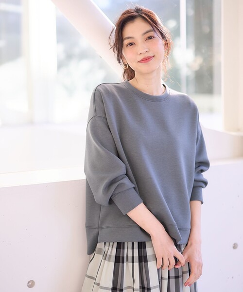 ANY(エニィ)の「ダンボールプルオーバー(スウェット・レディース・ライラック系/ブルー系/ベージュ系/グレー系・F)」の2枚目の写真
