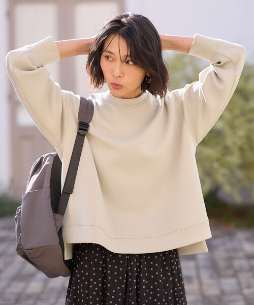 ANY(エニィ)の「ダンボールプルオーバー(スウェット・レディース・ライラック系/ブルー系/ベージュ系/グレー系・F)」の14枚目の写真