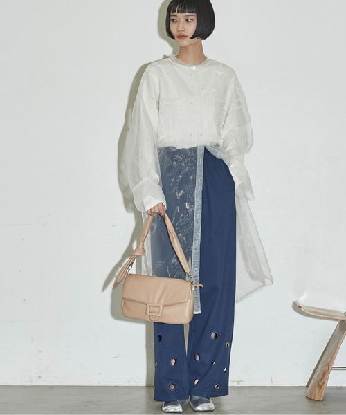 THE YOn（ザヨン）の「アイレットヘムスウェットイージーパンツ（スウェットパンツ・レディース・アイボリー/グレー/ライム/ネイビー/ブラウン/セージグリーン・FREE）」の6枚目の写真