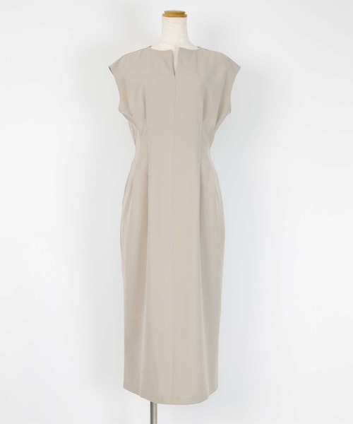 UR'S（ユアーズ）の「キーネックフレンチスリーブウエストタックワンピース（ワンピース・レディース・ブラック/ダークネイビー/グレイッシュベージュ/オフホワイト・S/M/L）」の13枚目の写真